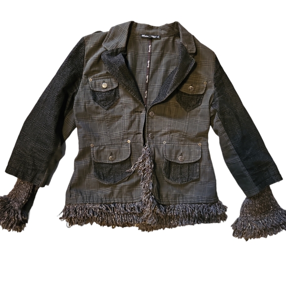 Tricot Chic Italy Gorgeous Jacket - Picture 2 of 16